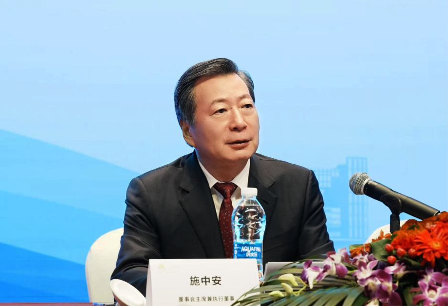 ng体育董事局主席施中安&nbsp;揭晓讲话.jpg